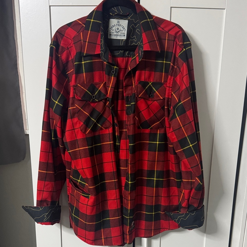 Stylish Red and Black Plaid Men's Shirt
